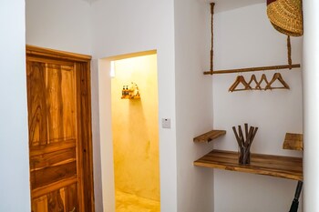 aquamarina hotel and villas