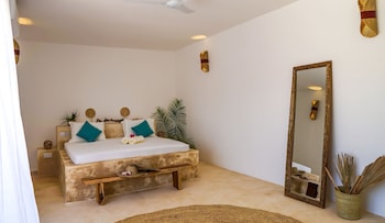 aquamarina hotel and villas