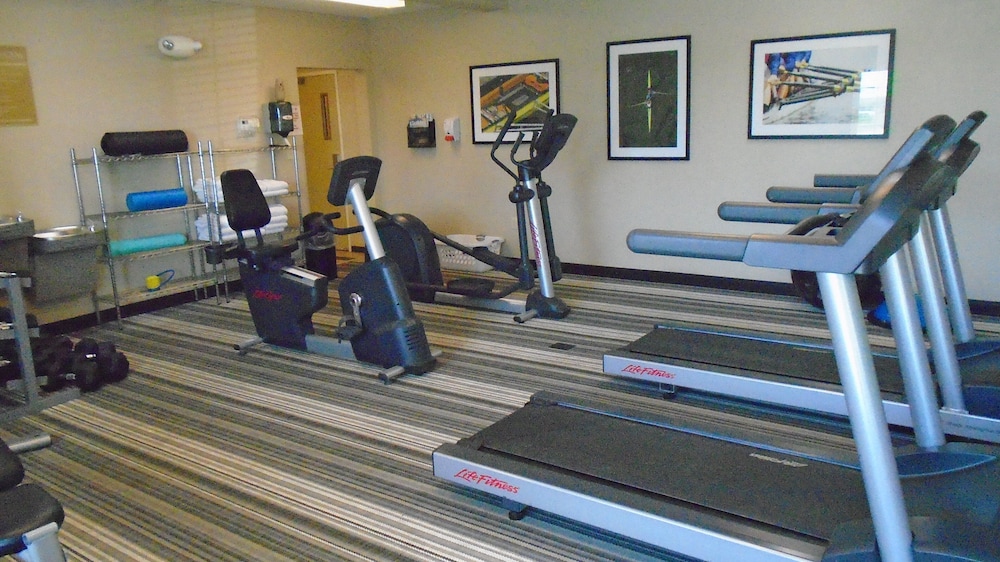 candlewood suites sidney by ihg