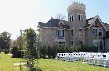 Wilbur Mansion,Northampton>>Bethlehem,2 star