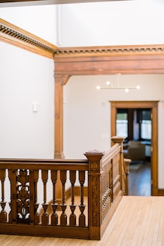 Wilbur Mansion,Northampton>>Bethlehem,2 star