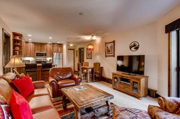 westwind 108 2bd 2ba plat condo