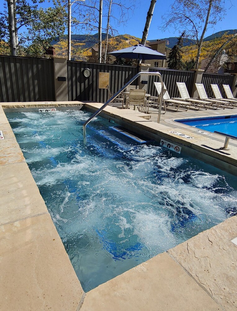 westwind 108 2bd 2ba plat condo