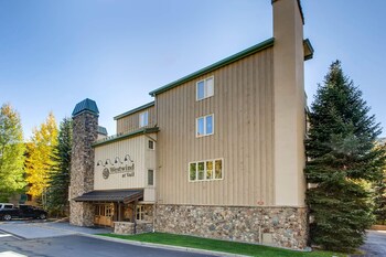 westwind 206 2bd 2ba gold condo