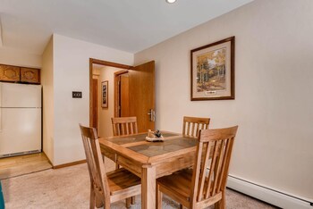 westwind 206 2bd 2ba gold condo