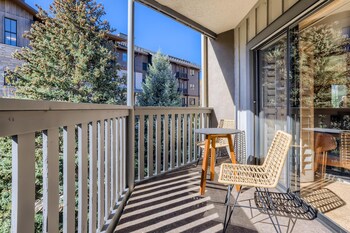 westwind 307 2bd 2ba platinum condo in lionshead village