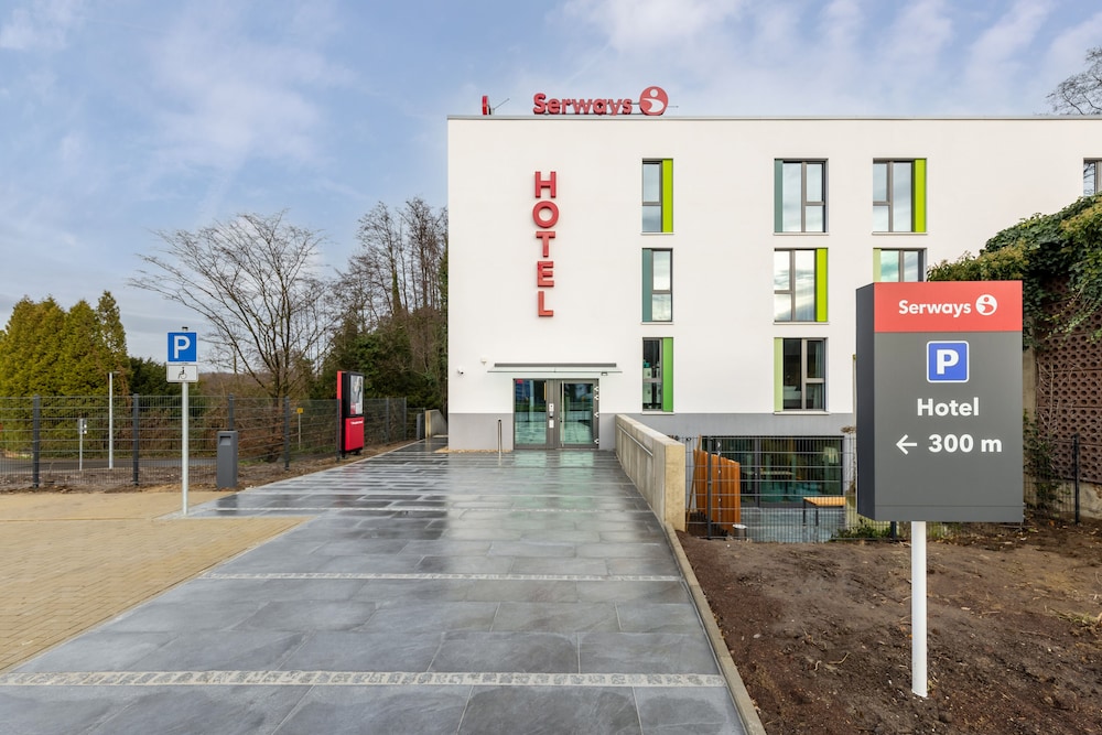 serways hotel hosel