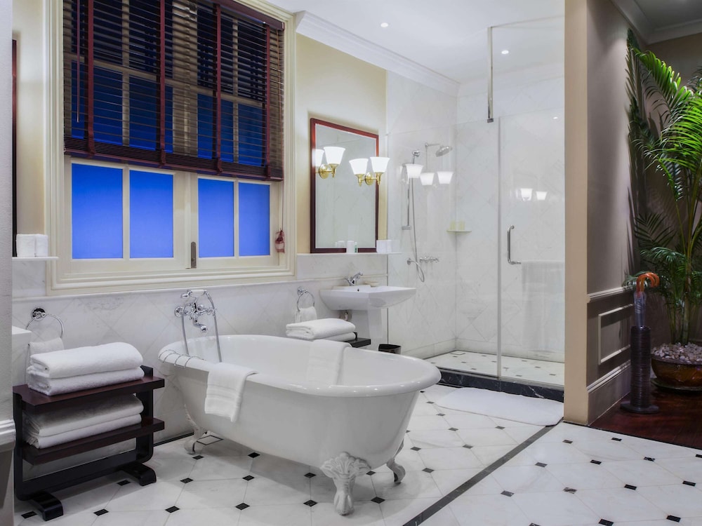 Raffles Grand Hotel D'angkor,Sangkat Sla Kram>>Siem Reap,5 star