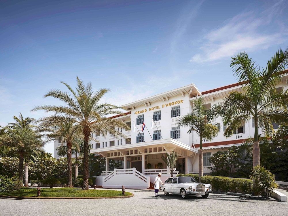 Raffles Grand Hotel D'angkor,Sangkat Sla Kram>>Siem Reap,5 star