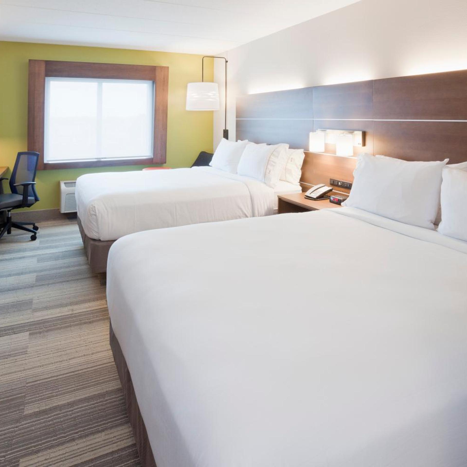 holiday inn express roseville st paul by ihg