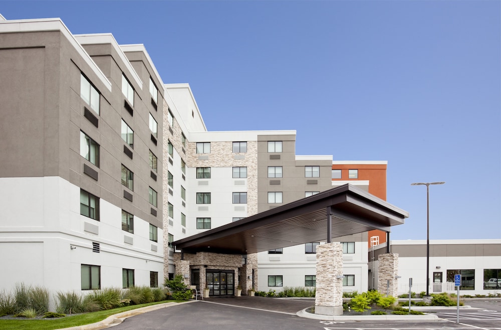 holiday inn express roseville st paul by ihg