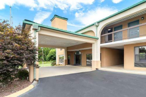 Quality Inn Russellville,Logan County>>Hopkinsville,2 star