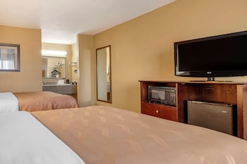 quality inn russellville i 40