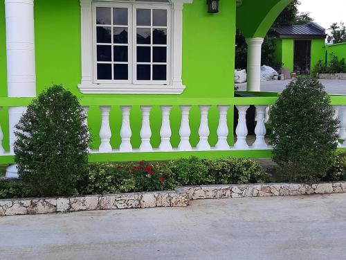 pesheres inn and spa