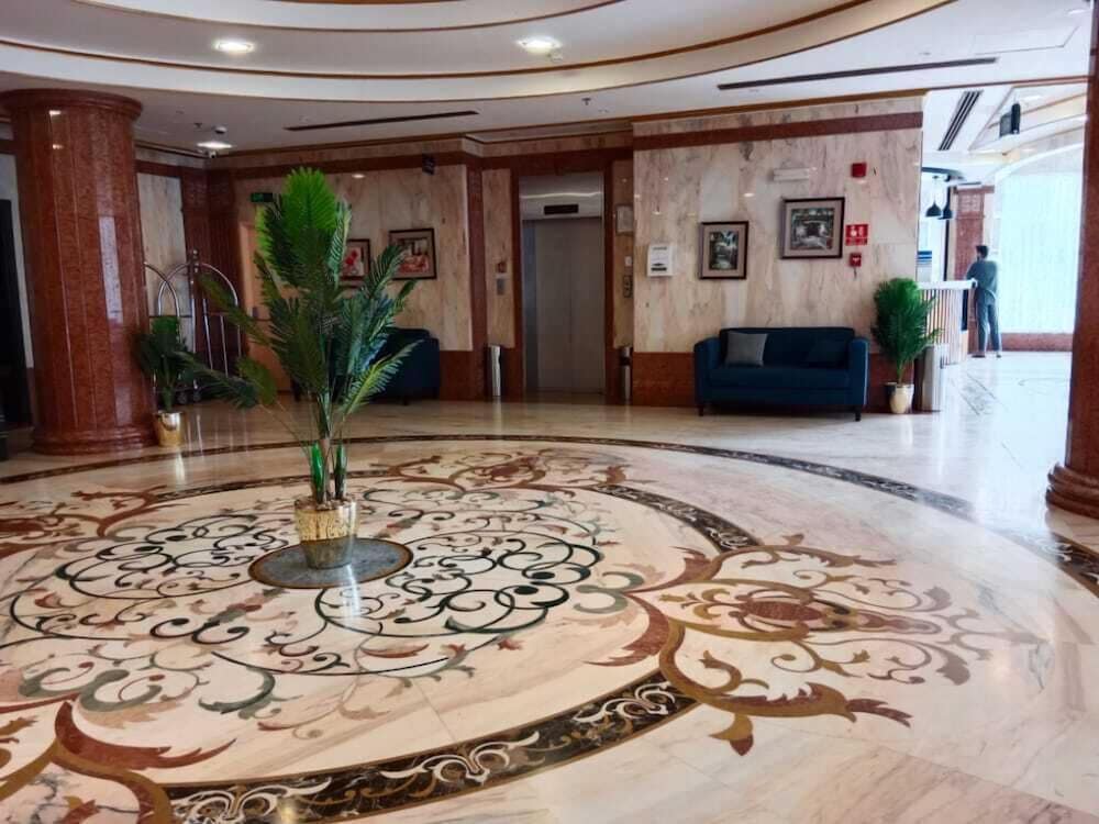 sky view hotel madinah