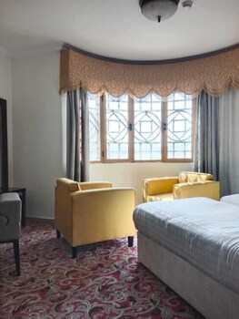 sky view hotel madinah