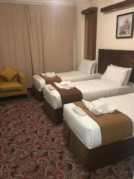 sky view hotel madinah