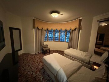 sky view hotel madinah