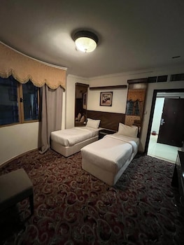 sky view hotel madinah