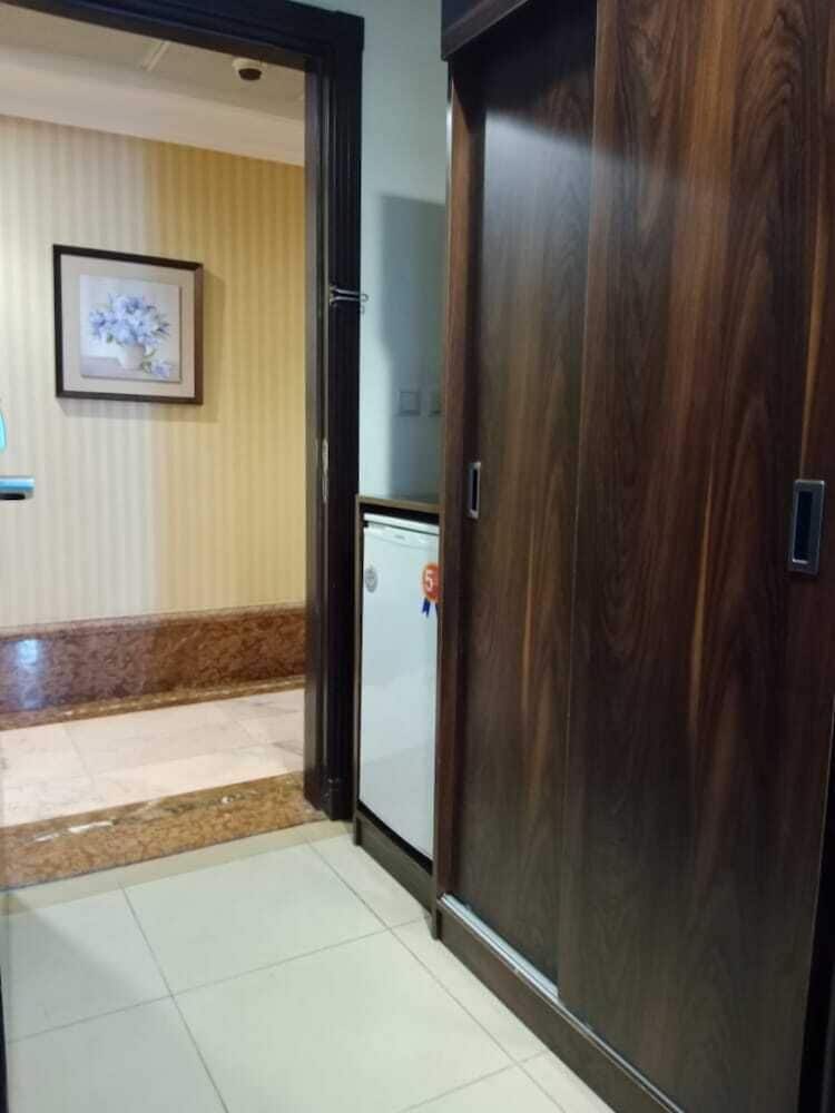 sky view hotel madinah