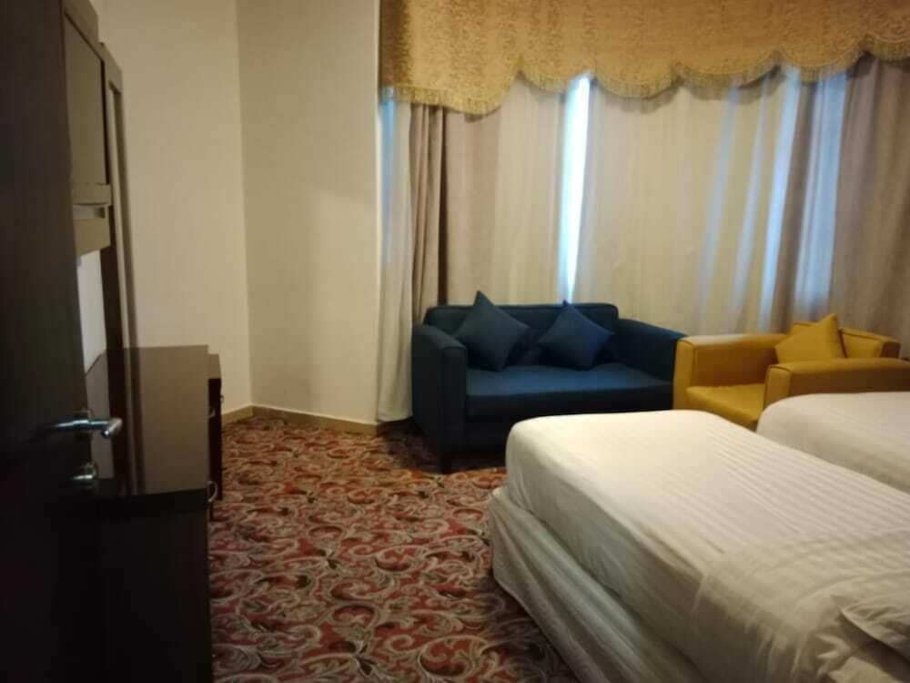 sky view hotel madinah