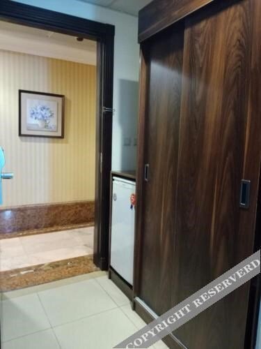 sky view hotel madinah