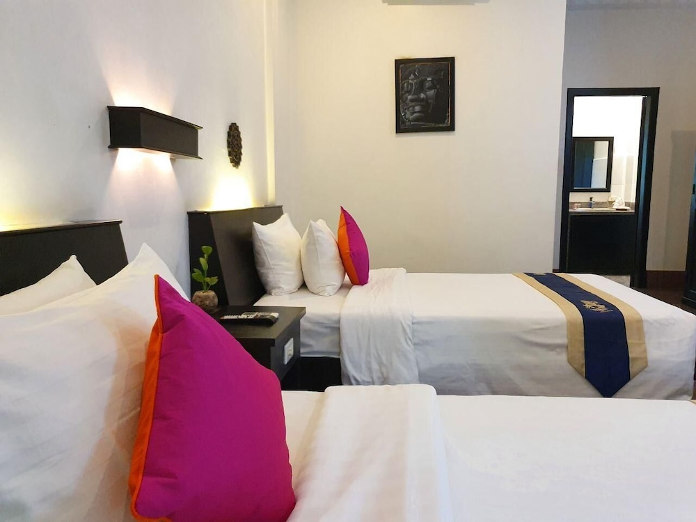 The Oasis Harbor,Phum Wat Bo,4 star