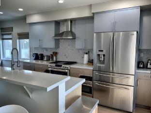 hollywood homes minutes to everything