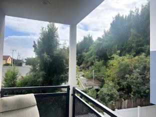 hollywood homes minutes to everything