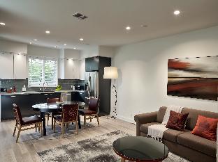 hollywood homes minutes to everything