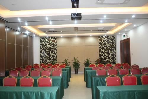 motel xiamen railway station mixc