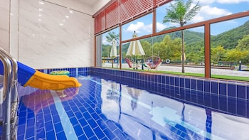 pocheon wuri kids poolvilla