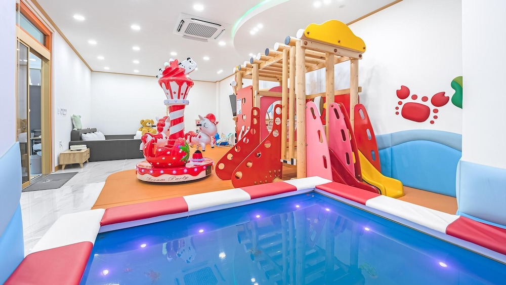 pocheon wuri kids poolvilla