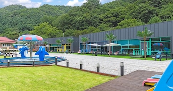 pocheon wuri kids poolvilla