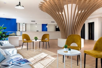 micampus armendariz students residence solo estudiantes