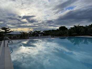 lasersita casitas and water spa beach resort by cocotel