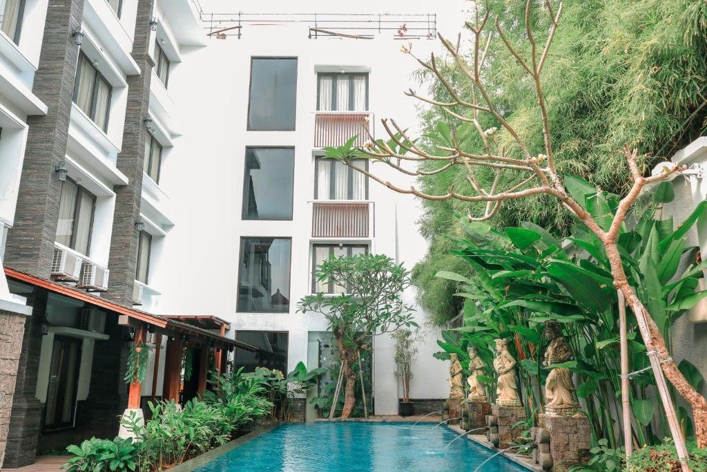 argya santi suites and villas