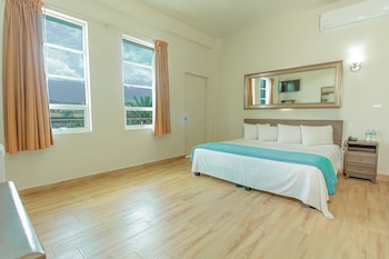 hotel plaza del arco express