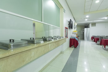 hotel plaza del arco express