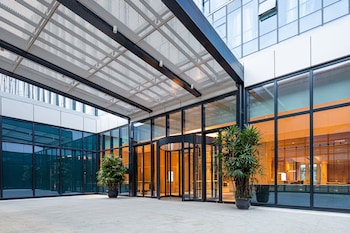 hyatt place hangzhou international airport