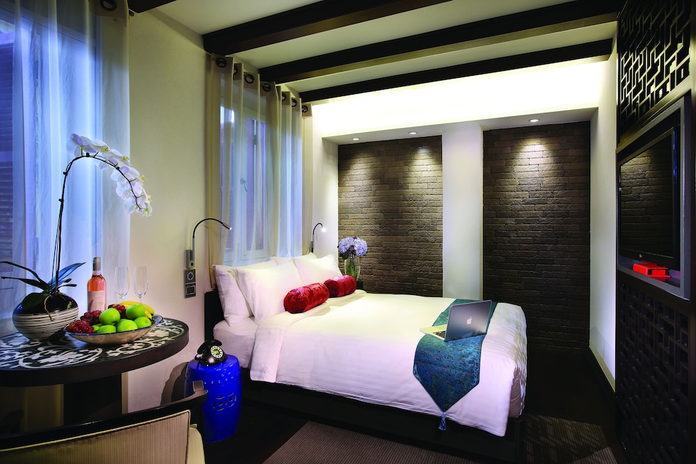 amoy by far east hospitality