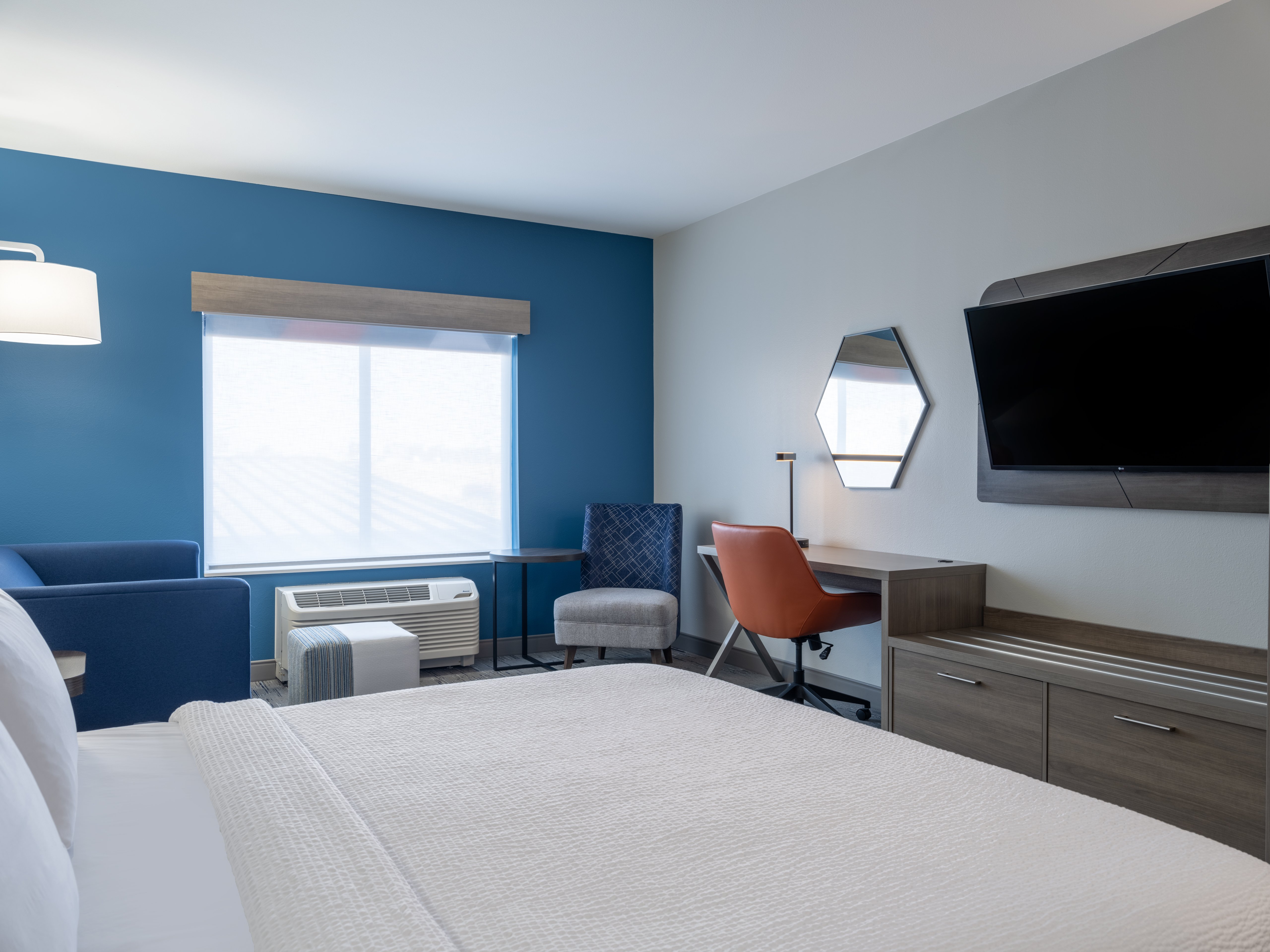 holiday inn express and suites meridian boise west an ihg hotel