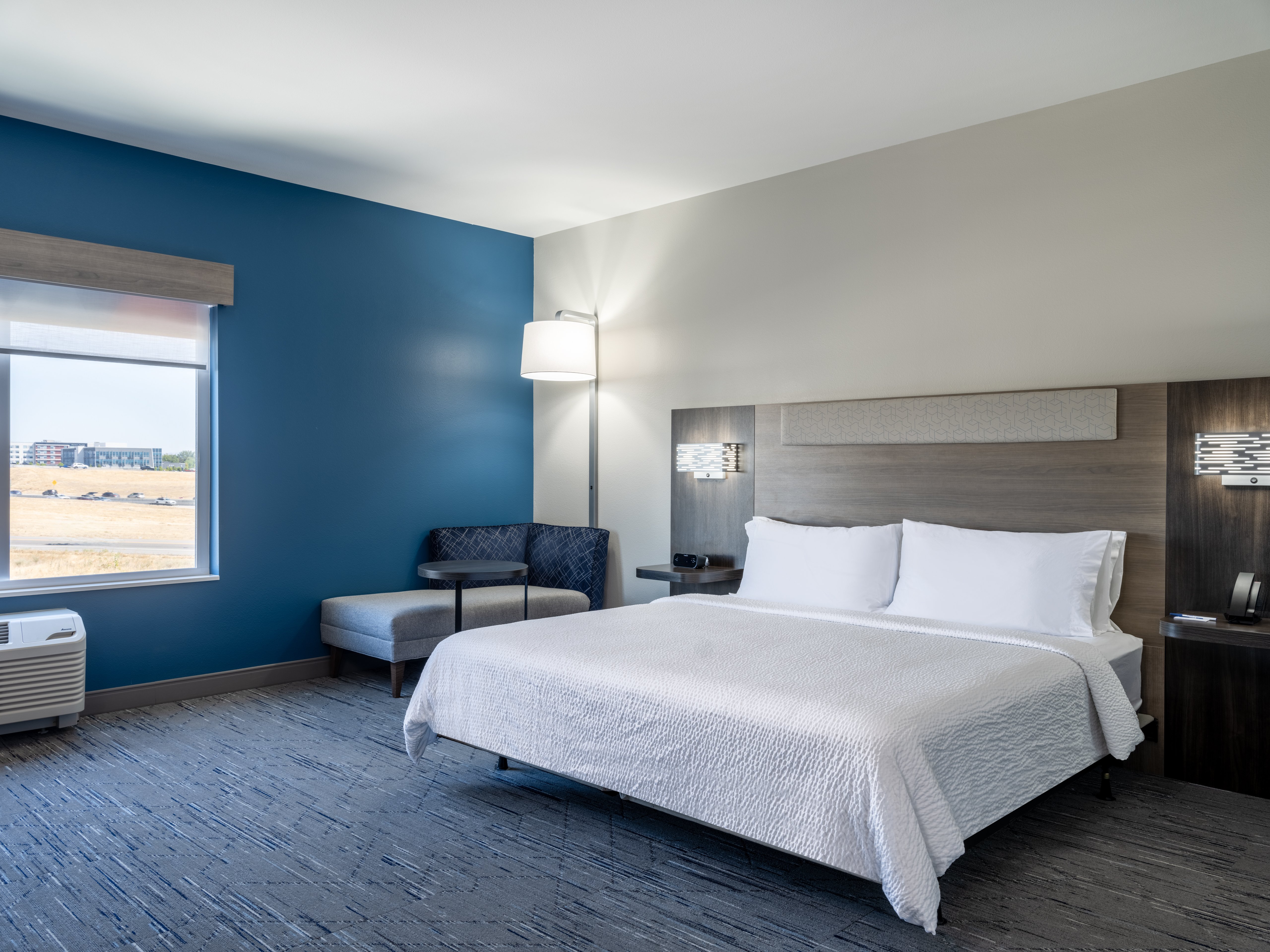 holiday inn express and suites meridian boise west an ihg hotel