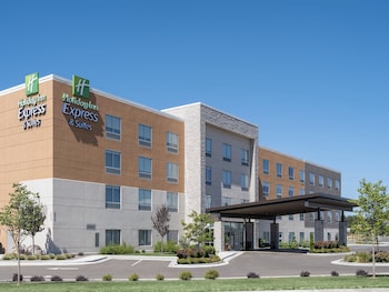 holiday inn express and suites meridian boise west an ihg hotel