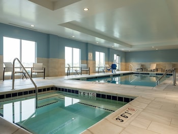 Holiday Inn Express And Suites Meridian-Boise West, An Ihg Hotel,Meridian>>Boise,2.5 star