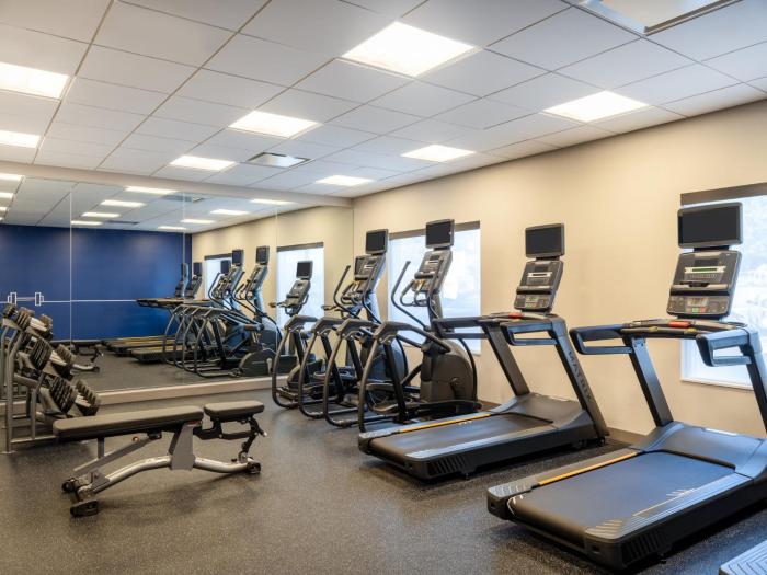 holiday inn express and suites meridian boise west an ihg hotel