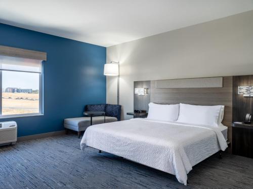 holiday inn express and suites meridian boise west an ihg hotel