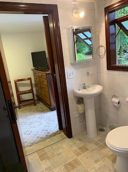 suite privativa em jardim1km do capivari