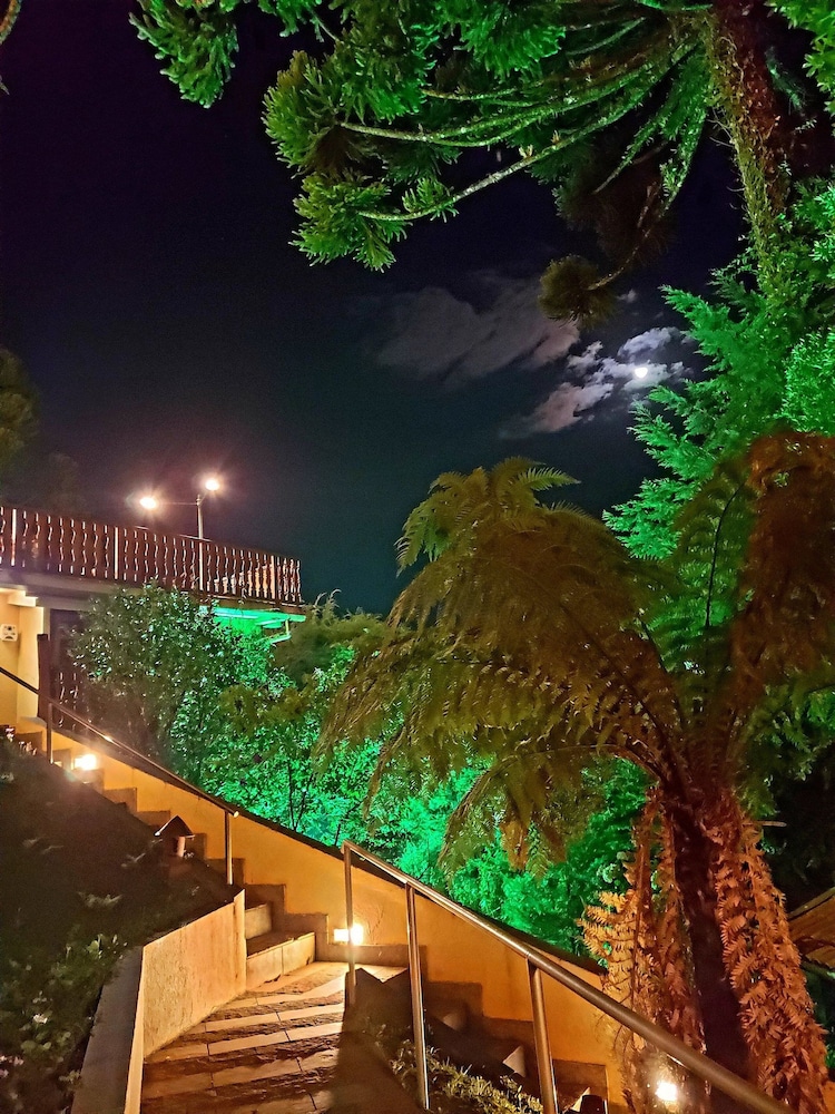 suite privativa em jardim1km do capivari