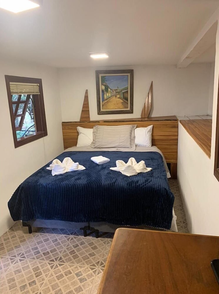 suite privativa em jardim1km do capivari